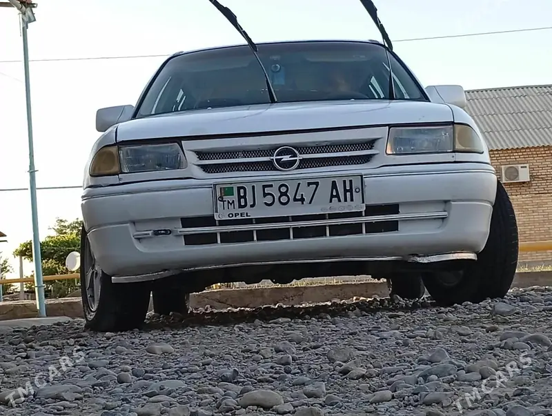 Opel Astra, 1994 — фото 4