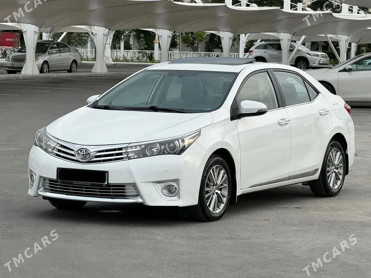 Toyota Corolla, 2015 — фото 1